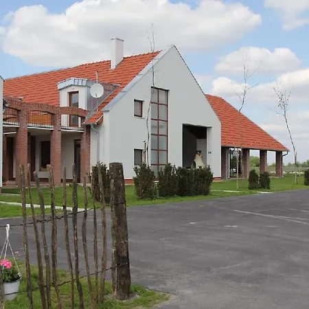 Apartament Babos Tanya Es Lakotanya Mórahalom
